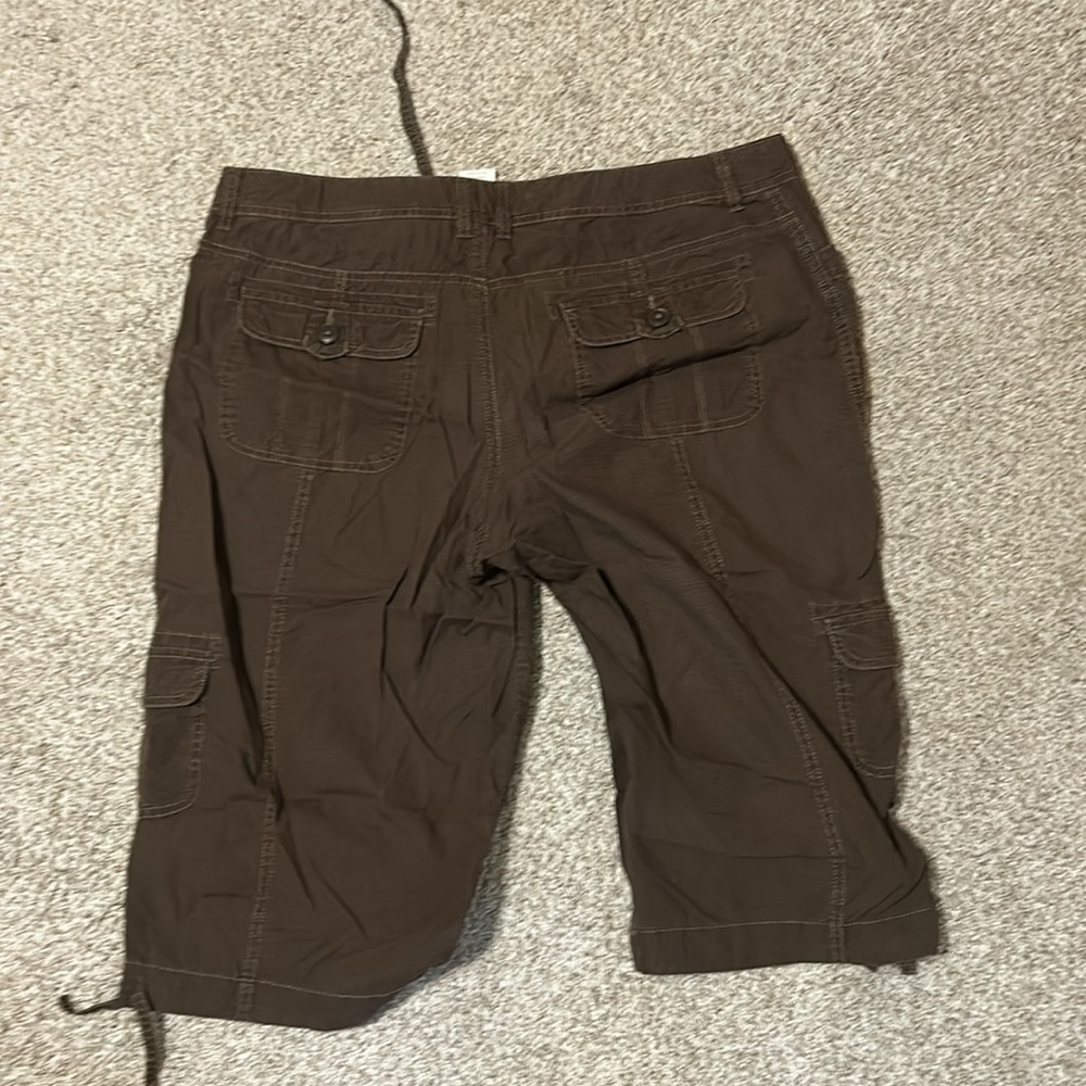 Khaki Capris - Picture 2 of 2
